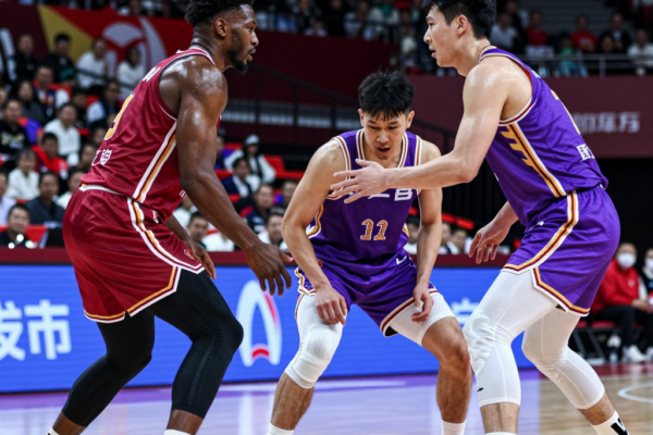 NBA 플레이오프 2026: Rockets vs Lakers 부상 악재 속 격돌 분석