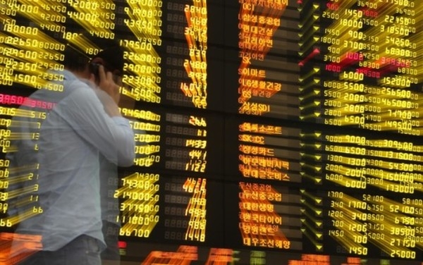 [뉴스] “이러다 크게 물리는 거 아냐”…금융위기때 보다 더 빠진 외국인 투자자금 왜?