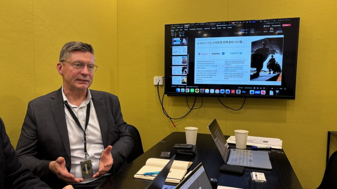 [뉴스] 닉브레이 밴티크 부사장 전쟁은 이제 AI 시스템 간 경쟁