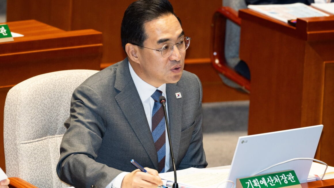 [뉴스] 박홍근 고유가 피해지원금, 취약계층은 4월 중 지급 목표