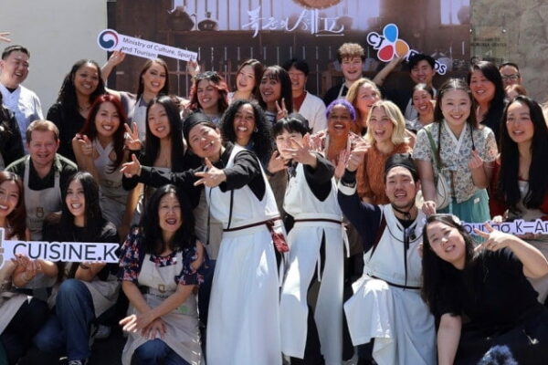 [뉴스] 폭군의 셰프 등장한 한식 그대로… CJ제일제당 퀴진케이, 美서 한식 쿠킹 클래스 성료