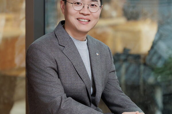 [뉴스] 웨이브, 합병 전 재무통 수장 발탁…이양기 신임 대표 선임