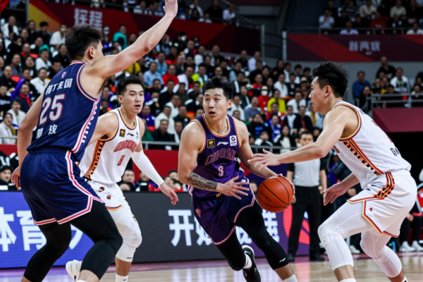 라커스, 르브론 18점 앞세워 재즈에 131-107 대승! 시즌 최종전 압도