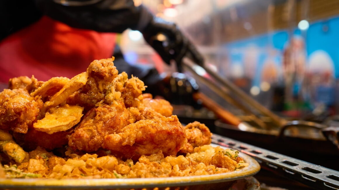 [뉴스] 치맥 무섭다더니…배달 치킨값 3만원 육박하자 벌어진 일