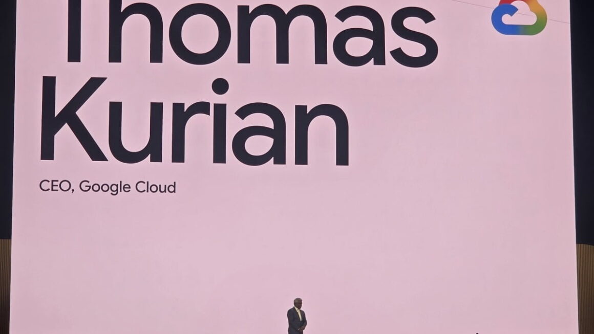 [뉴스] 구글 기술로 만든 애플 차세대 AI, 올해 말 공개