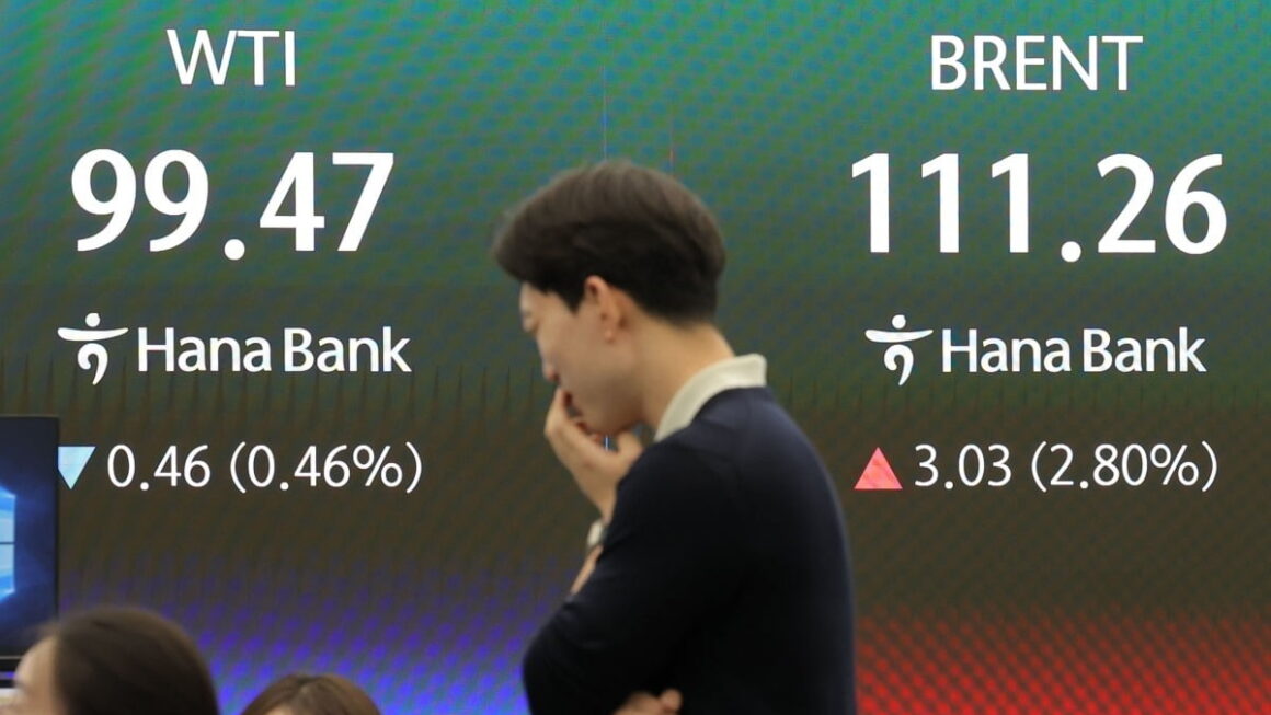 [뉴스] UAE, 60년 만에 OPEC 탈퇴…산유국 공조 균열 확대