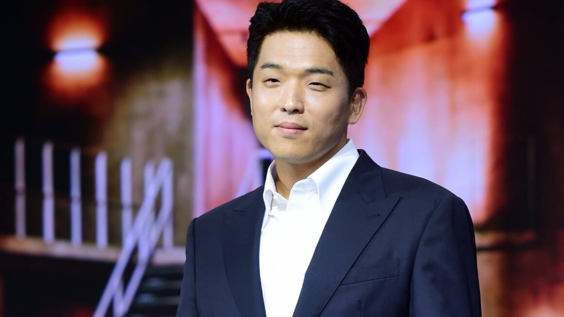 [뉴스] 안성재 모수, 와인 바꿔치기 논란 폭발…결국 사과