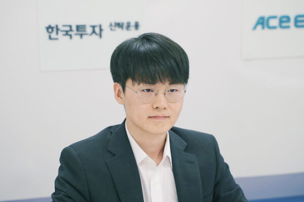 [뉴스] “기술주의 본질은”…우주 암흑물질 찾던 물리학박사, 이젠 ‘시장의 알파’ 좇는다 [여의도란도란]