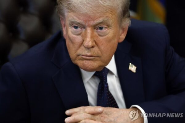 [뉴스] “조기 철수 없다”…트럼프, 이란 대응 강경 입장 재확인