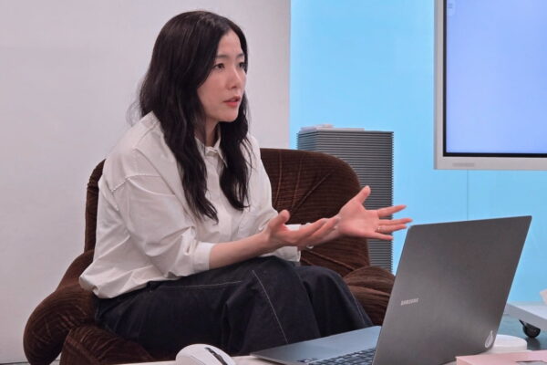 [뉴스] 5만원 안경 팔아 500억 번 회사…물 들어오는데 노 뺏겼어요