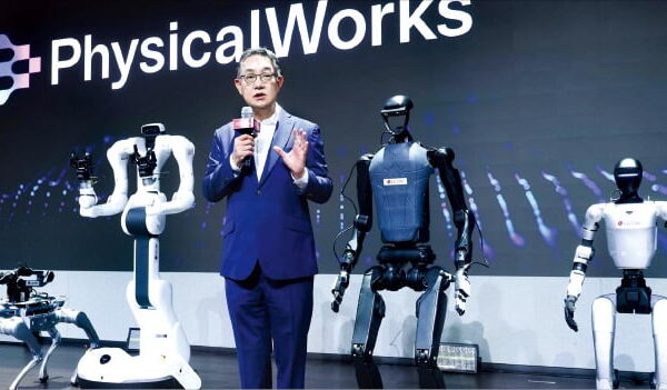 [뉴스] 피지컬 AI 시대 앞당기겠다…LG CNS 로봇 전환 선언