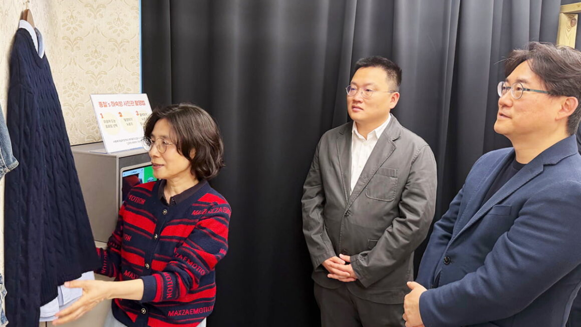 [뉴스] 잘못 깊이 반성…무신사 대표단, 박종철센터 찾아 재차 사과