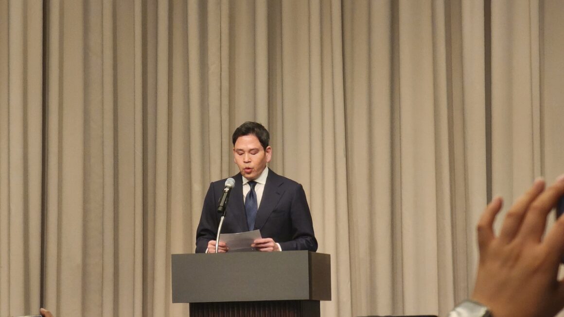[뉴스] 신세계 탱크 텀블러 제조사, 물탱크서 영감 얻었다 밝혀