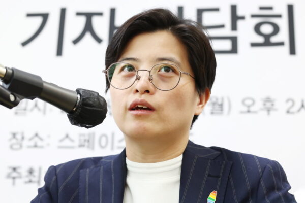 [뉴스] 양솽쯔 역사에 기록되지 않은 여성의 꿈을 쓰고 싶었다”