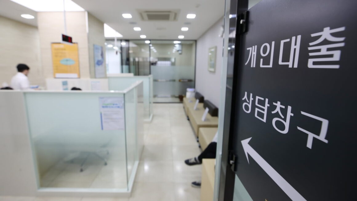 [뉴스] 또 나만 돈 못 벌라…불장에 빚투 몰리더니 초비상