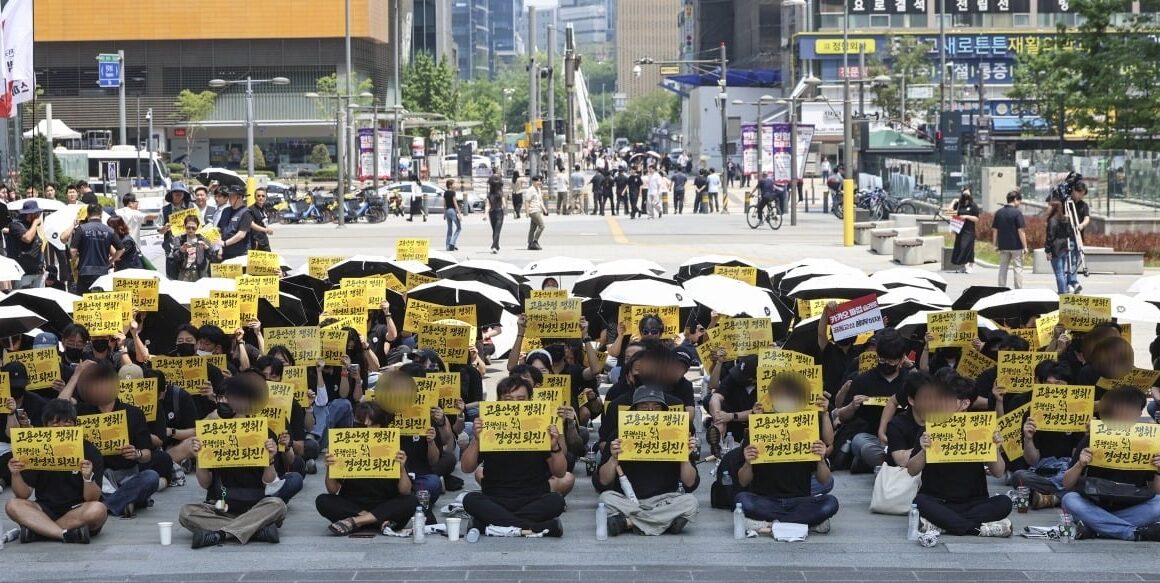 [뉴스] 1000만원 성과급 달라…카카오 노조, 하루 업무 멈춘다