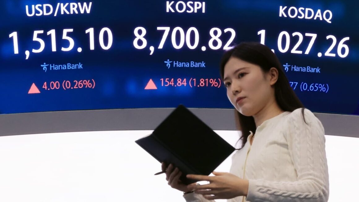 [뉴스] 호르무즈 변수에…종전 합의에도 환율 다시 오름세