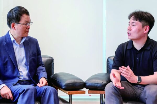 [뉴스] 한올바이오파마 국산 자가면역질환 신약으로 글로벌 10대 의약품 새 역사 쓸 것”