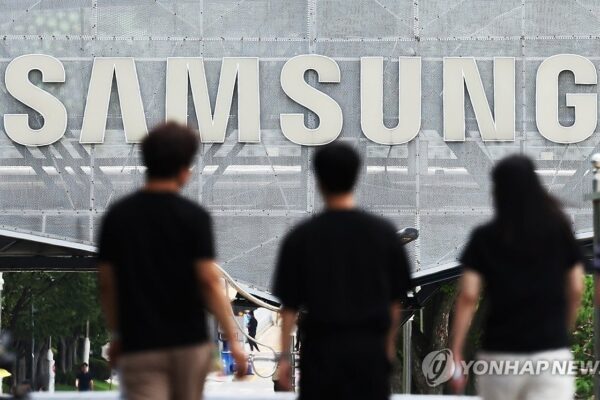 [뉴스] 삼전, 임원 928명에 자사주 3200억원 지급…1인당 3.5억원꼴