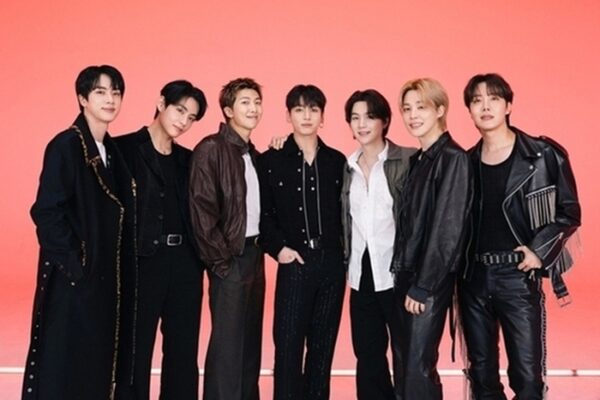 [뉴스] BTS, 오늘 월드컵 결승 ‘하프타임쇼’ 출격…마돈나와 어깨 나란히