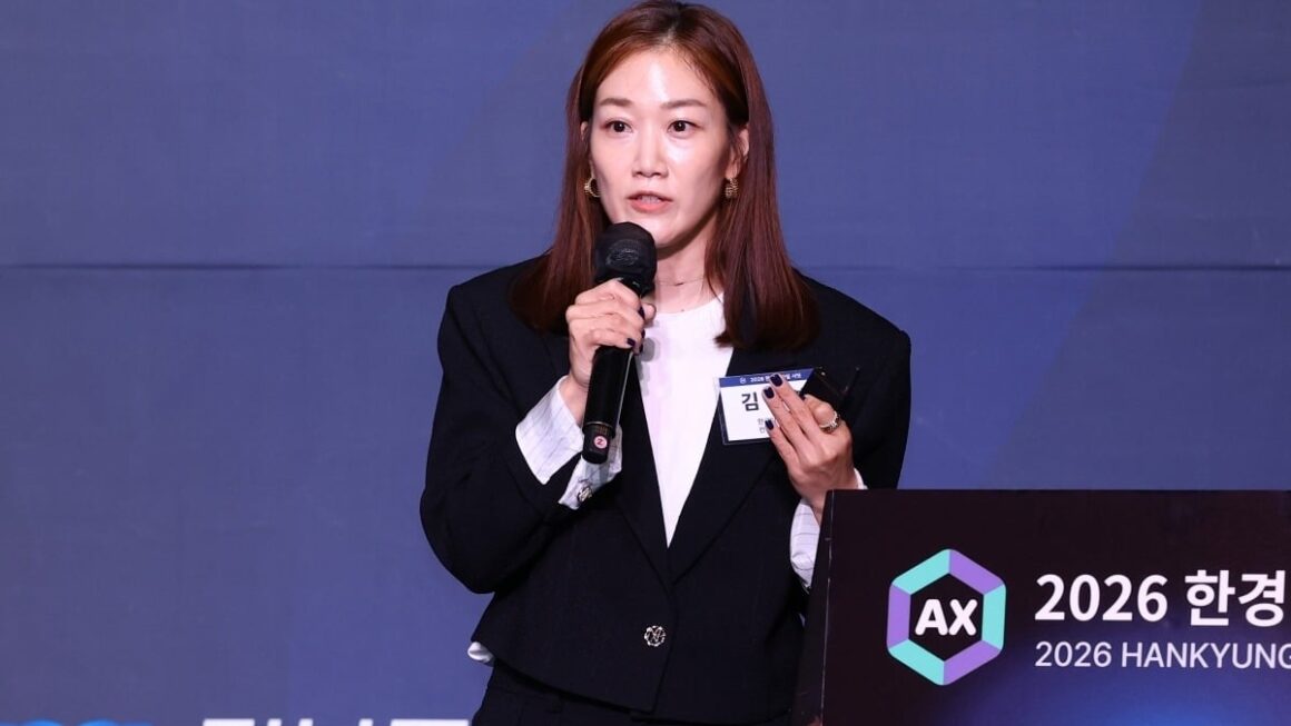 [뉴스] AI 도입해도 절반은 안쓰는 현실…개발자 아닌 키맨이 조직 내 확산