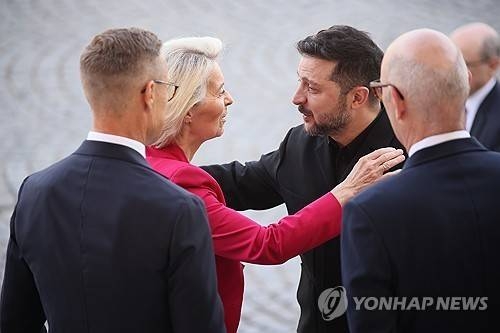 [뉴스] “러시아 보고 있나”…EU·우크라, 드론 생산 맞손