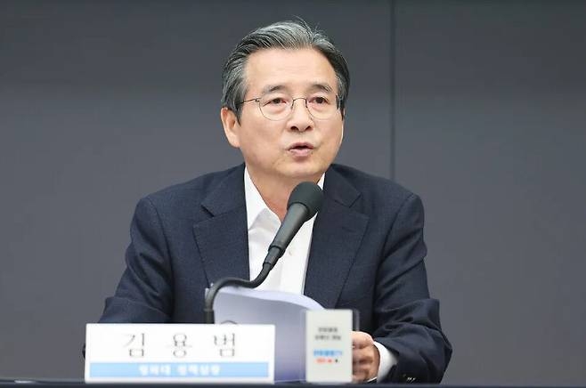 [뉴스] 김용범 “삼전닉스 레버리지 고민…상장폐지는 어려워”