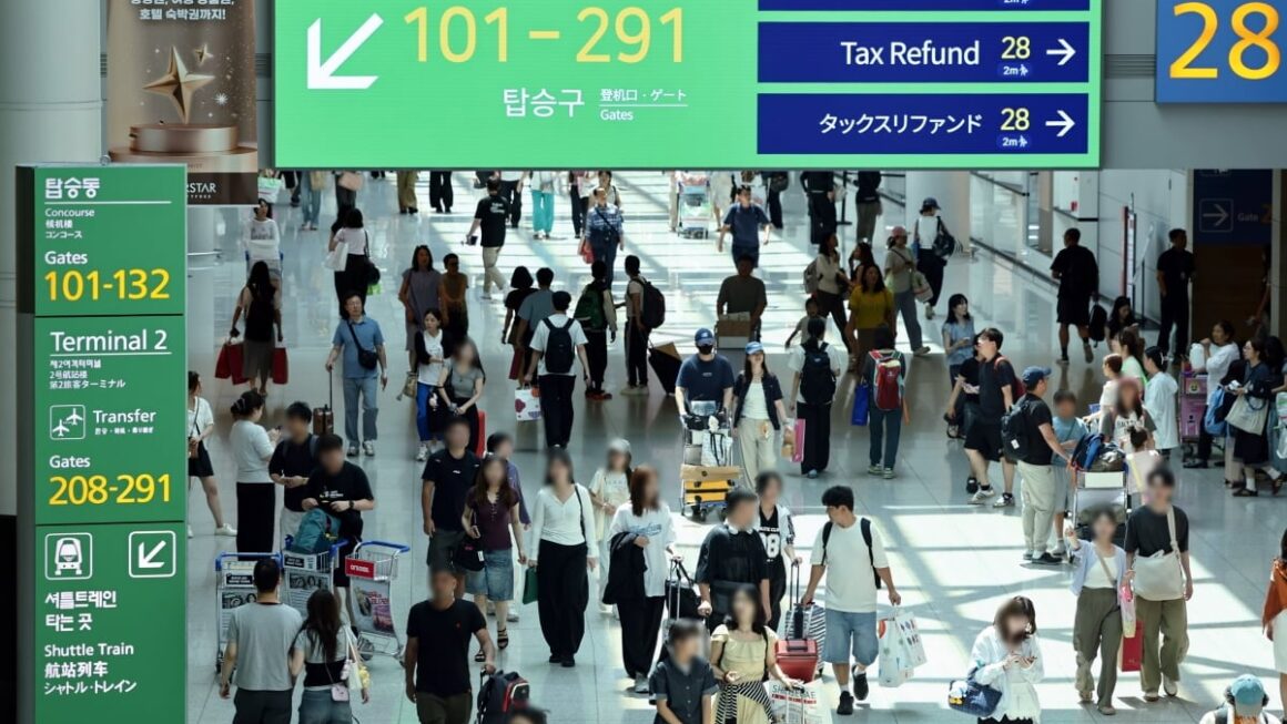 [뉴스] 인천공항 상반기 여객포기물품 119만3963개…라이터 37만개