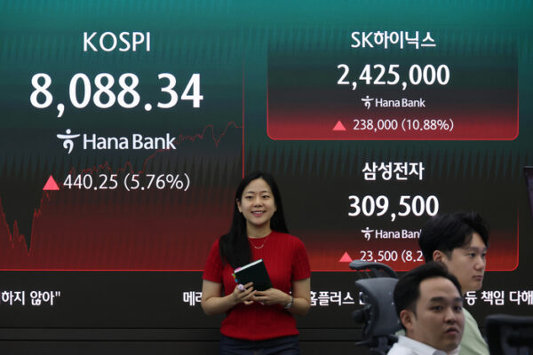 [뉴스] ‘하루 평균 62조’ 빚투 뛰어든 개미들 덕분에…증권사 이자수익 1.4조 육박