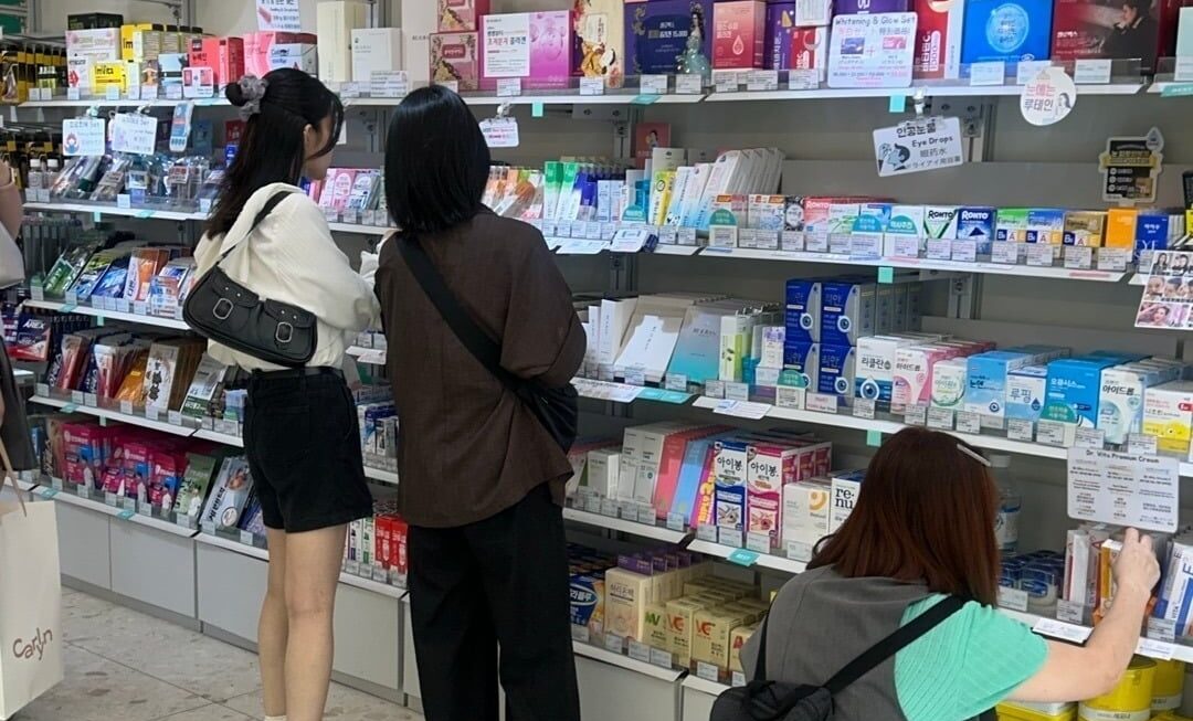 [뉴스] 올영도 다이소도 아닌데 우르르…외국인 몰린 쇼핑 성지