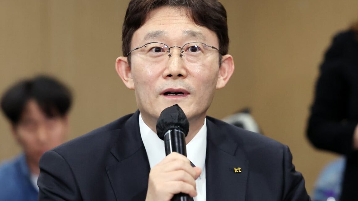 [뉴스] 박윤영 18조 승부수…통신 기본기 다지고 AI 키운다