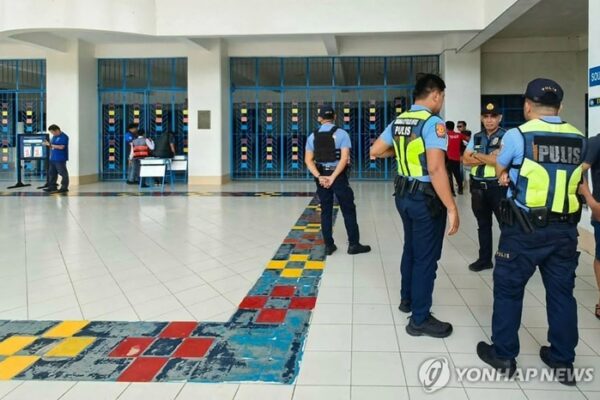 [뉴스] 교실 찾아가 총쏘고 SNS 생중계까지…필리핀 10대 총기난사 ‘충격’