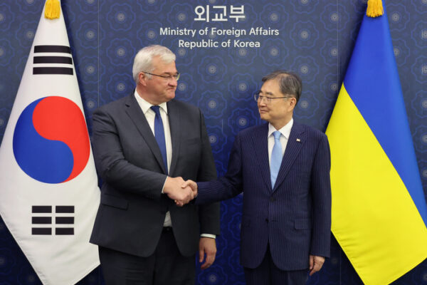 [뉴스] “한국, 방공무기 달라”는 젤렌스키…北 추가파병설에도 정부는 ‘신중’