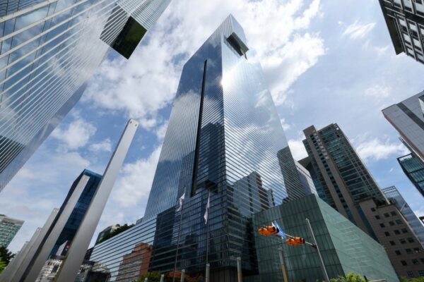 [뉴스] “세상 제일 쓸데없는 게 삼전 걱정”…애플처럼 고배당주 변신, 주가 폭발 한번 더?