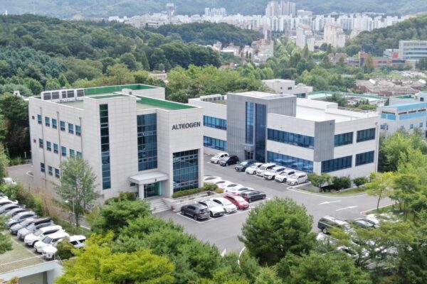 [뉴스] 알테오젠, 상반기 매출 1405억원·영업이익 735억원