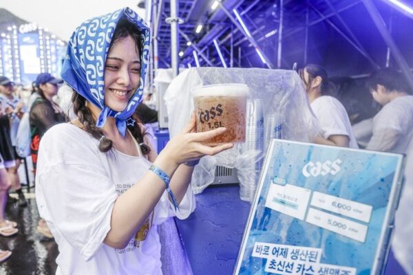 [뉴스] 오비맥주, 국내 소주시장 첫 진출…카스 팔던 영업망 활용