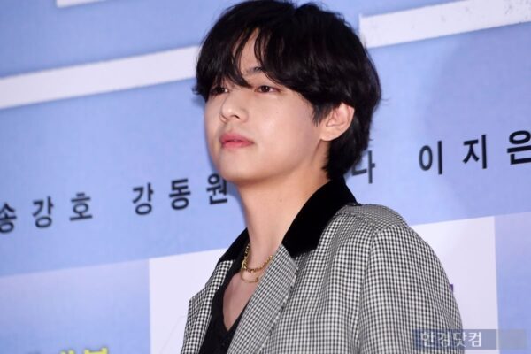 [뉴스] BTS 뷔·美 래퍼도 극찬한 韓 패스트푸드의 결단