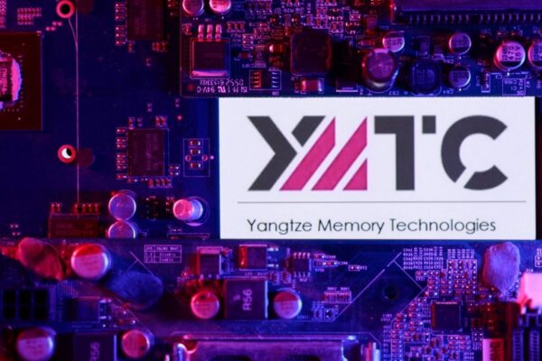 [뉴스] 삼전닉스 턱밑까지 쫓아온 中 YMTC…6.8조 실탄 마련 나선다