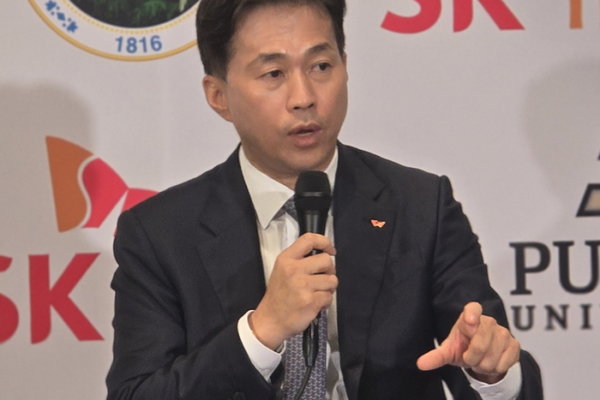 [뉴스] SK하닉 곽노정, 美추가투자에 “또다른 좋은 소식 희망…어디든 열려있다”