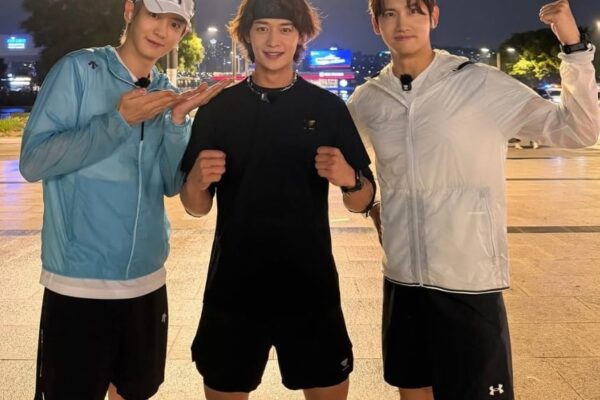 [뉴스] 러닝 열풍 민호·최강창민도 함께 뛰더니…SM엔터 파격