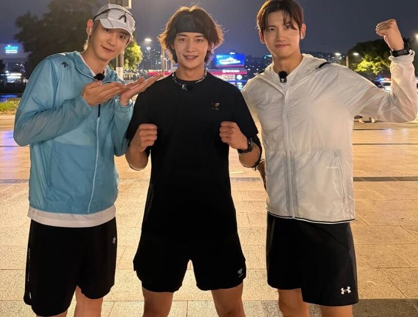 [뉴스] 러닝 열풍 민호·최강창민도 함께 뛰더니…SM엔터 파격