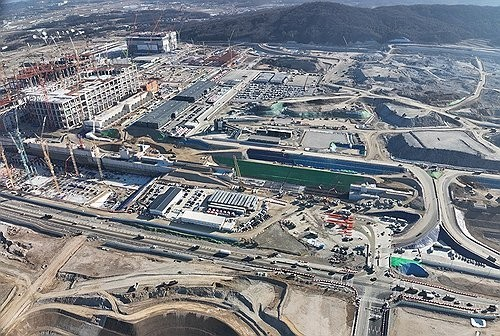[뉴스] “형만 왜 이렇게 잘나가?”…소외됐던 이 종목, 반도체 장비주 따라갈까
