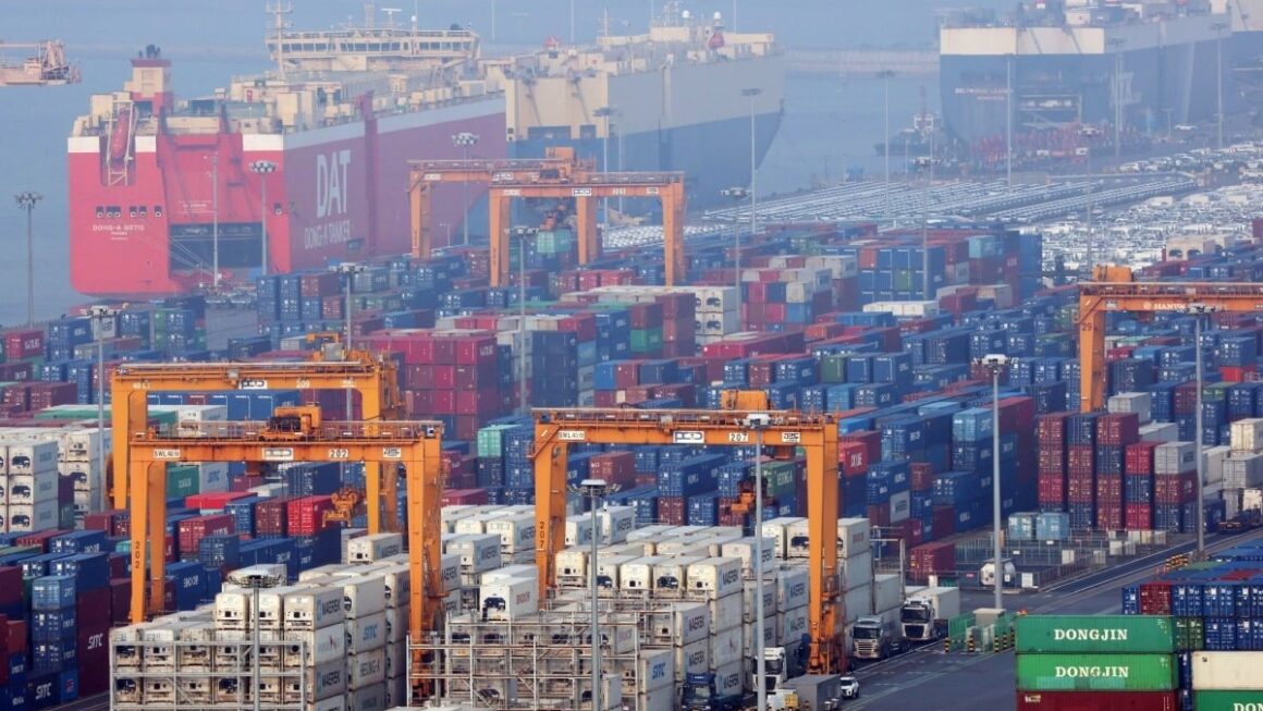 [뉴스] 9월 1∼20일 수출 714억달러, 78.3% 증가…일평균 89.8%↑