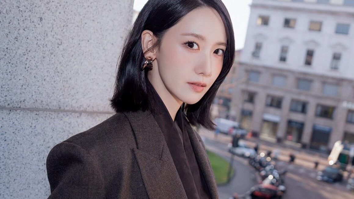 [뉴스] 윤아가 왜 여기서 나와…밀라노 한복판 난리 난 이유