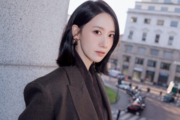 [뉴스] 윤아가 왜 여기서 나와…밀라노 한복판 난리 난 이유