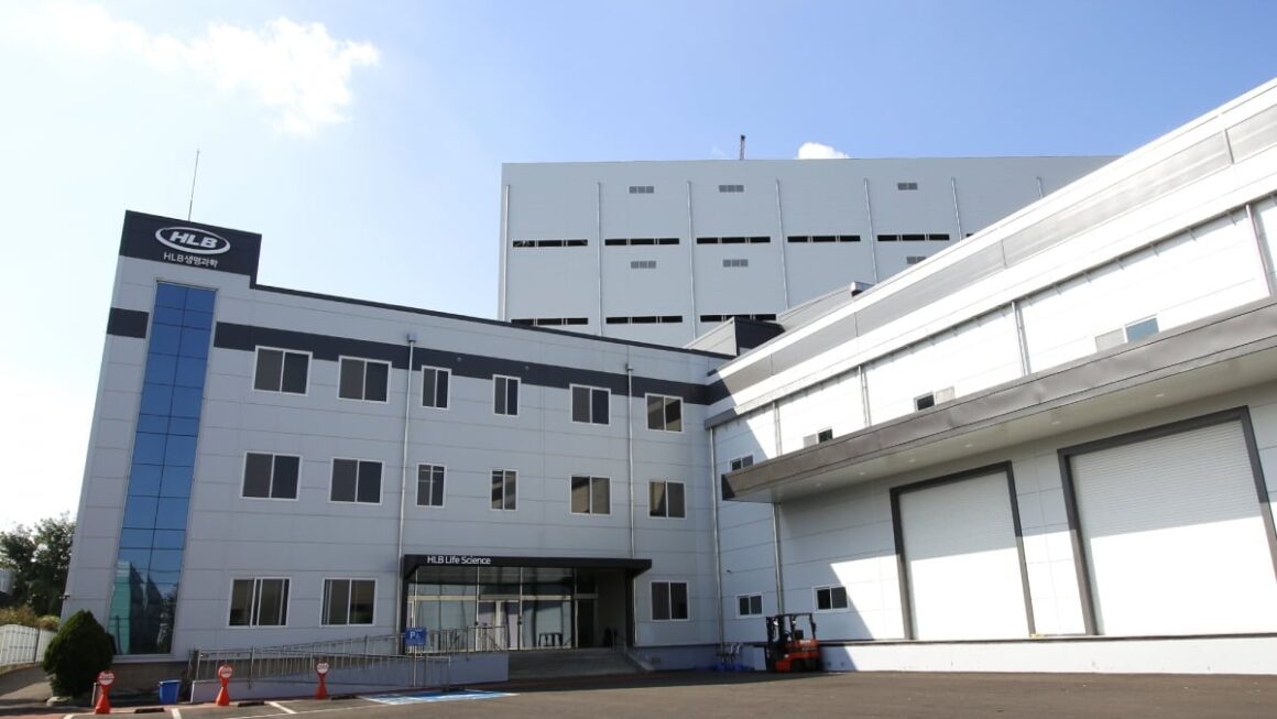 [뉴스] HLB 리라푸그라티닙 美 제품명 리픽투 FDA 조건부 수용
