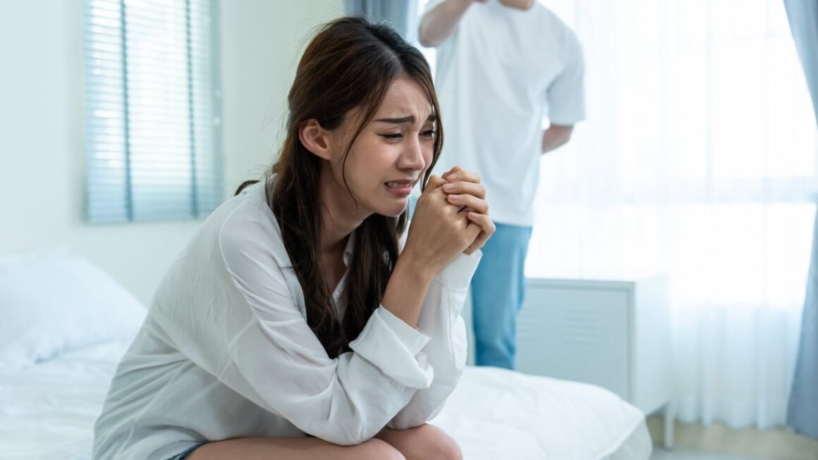 [뉴스] 여친과 밤새 무슨 일이…오늘은 회사 안 갈래요 알고보니