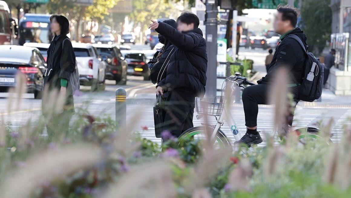 [뉴스] 찬 공기 유입 내일 아침 10도 밑으로…서울 최저 9도 쌀쌀