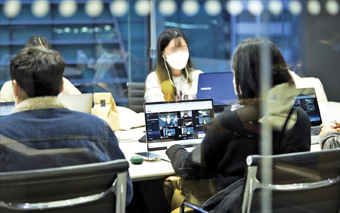 [뉴스] 디지털 인재 양성 지원금 94% 수도권에…취업률은 뒷걸음