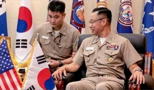 [뉴스] 이재용 장남 이지호 소위, 국방일보 깜짝 등장…무슨 일?